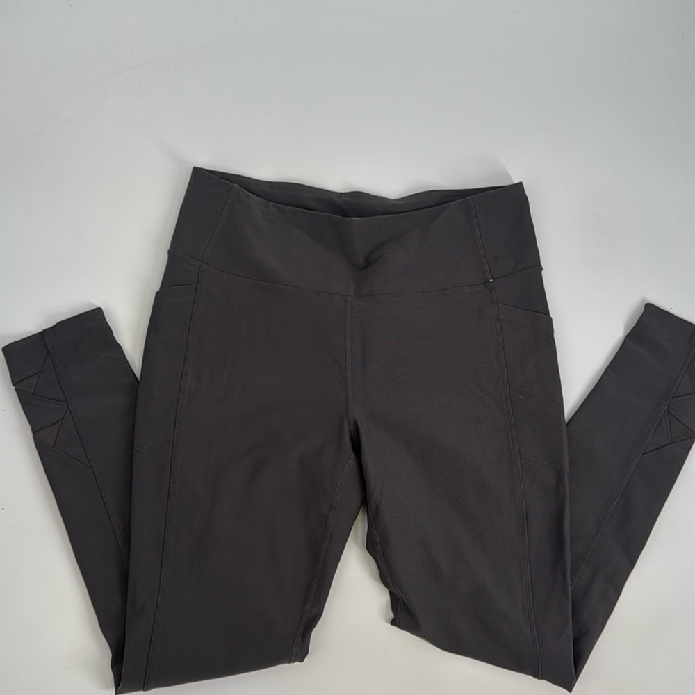 Women’s grey workout leggings size large